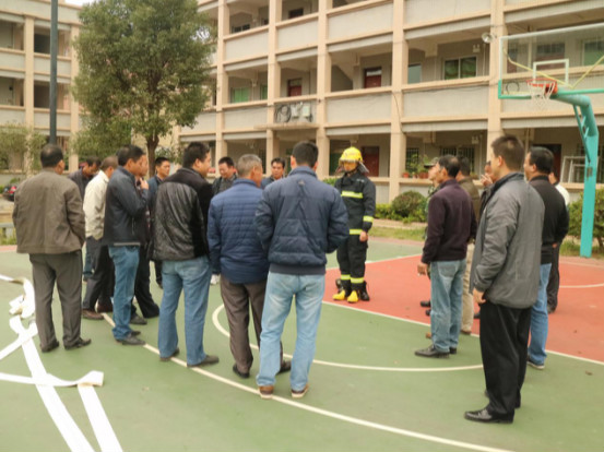 冈县政府门户网站--汤塘镇开展村级微型消防站