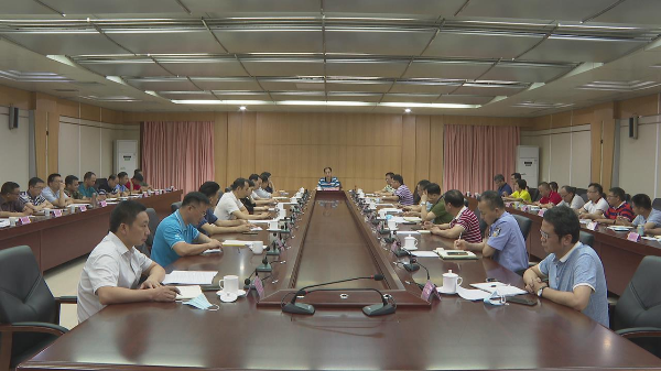 佛冈召开县委县政府工作会议，专题研究防汛救灾工作