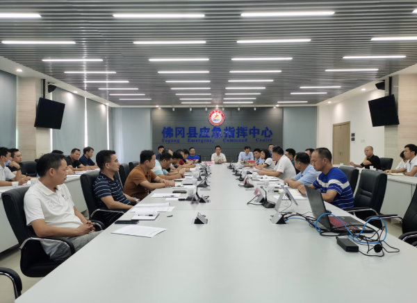 佛冈召开交通安全百日行动誓师大会