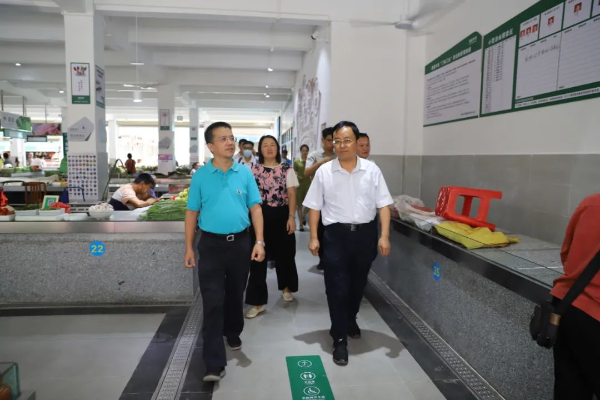 市委常委、市委宣传部部长崔建军率队到佛冈调研创文工作