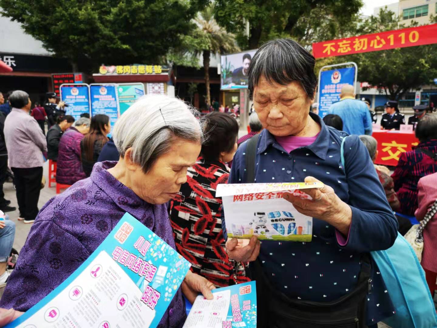 黄超贤 摄
