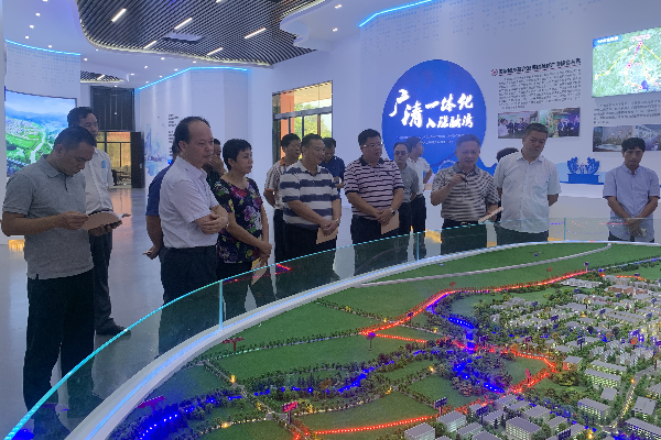 云浮市郁南县政协代表团到佛冈参观考察
