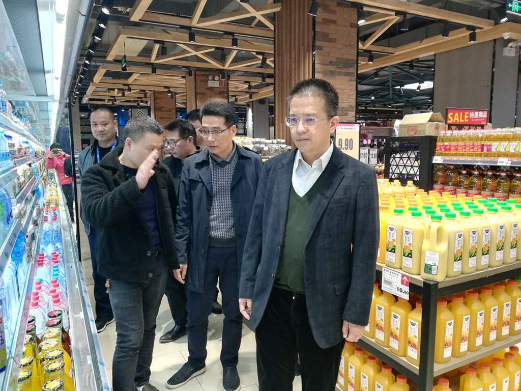县委副书记、县长蔡旭东检查我县春节前安全生产工作