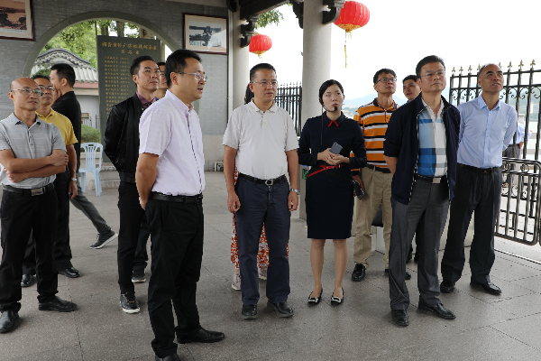 县长蔡旭东率考察团赴潮州市湘桥区考察学习
