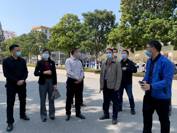 县督查组到学校检查疫情防控与安全生产工作
