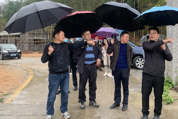 省发展研究中心副主任刘洪盛率队到佛冈开展重大课题调研工作