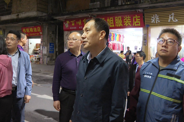 县委书记董和平，县委副书记、县长蔡旭东分别率队督查消防安全工作