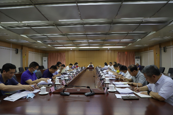董和平主持召开县委十三届第144次常委会（扩大）会议