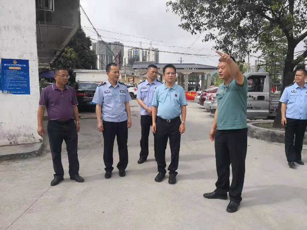 县委副书记、县长蔡旭东率队检查佛冈道路交通安全工作