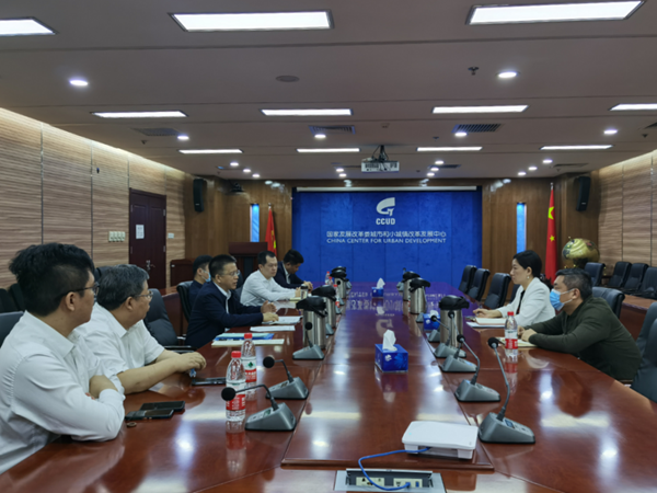 县委副书记、县长蔡旭东率队赴京，对接新型城镇化项目