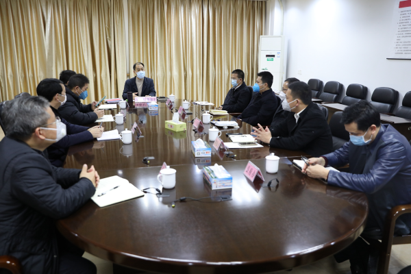 县委书记董和平主持召开书记专题会议