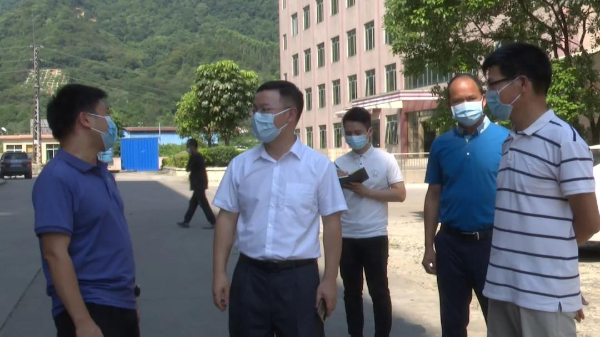 县委副书记、代县长江红平率队调研督导全县重点环境问题整改工作