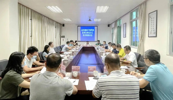 县委副书记、代县长江红平到迳头镇指导乡村振兴驻镇帮镇扶村工作
