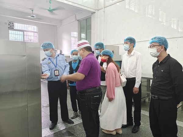 积极探索食品安全共建共治新模式  切实提升群众安全感和满意度2.jpg