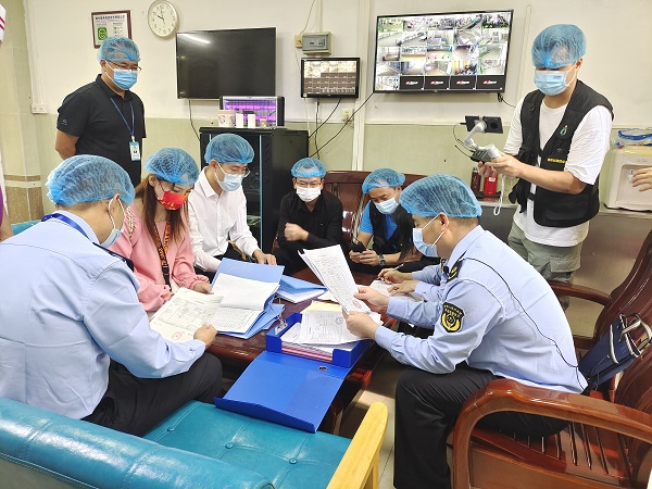 积极探索食品安全共建共治新模式  切实提升群众安全感和满意度3.jpg