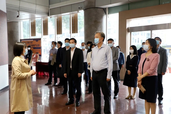 省人社厅督导组到佛冈电子商务产业园督导“三项工程”服务乡村振兴有关工作
