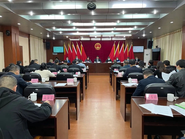 佛冈县第十六届人大常委会举行第一次会议