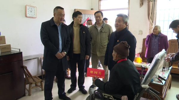 严志明到佛冈开展春节前走访慰问困难老党员活动