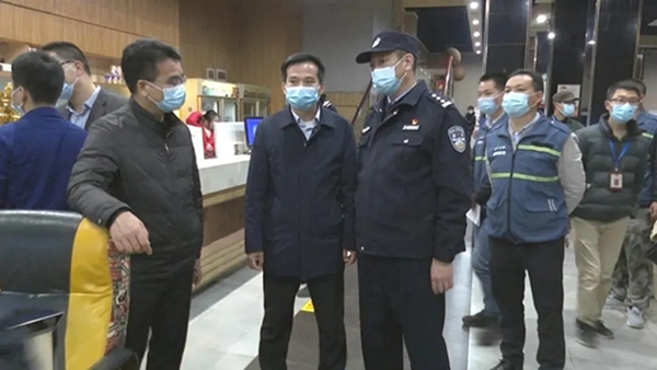 佛冈开展消防安全夜查大行动