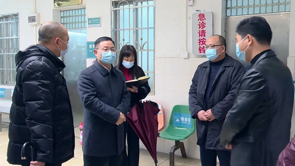 县委副书记、县长江红平率队到高岗镇、迳头镇调研疫情防控和安全生产工作