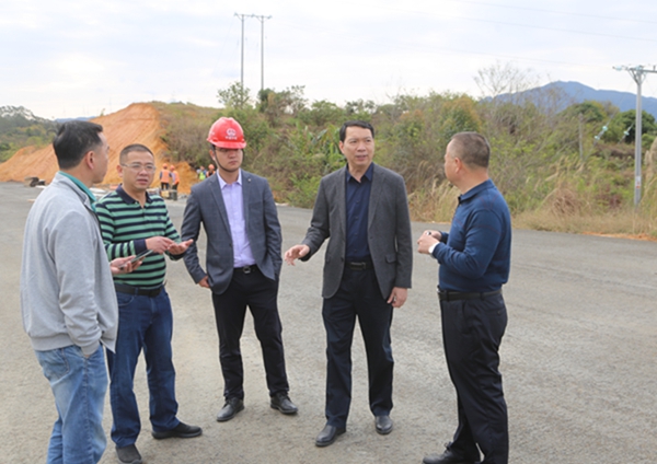 黄河率队督导佛冈承办省运会赛事场地和配套设施建设工作情况
