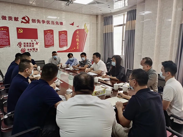县委副书记、县长江红平率队到重点企业调研营商环境、疫情防控、安全生产等工作