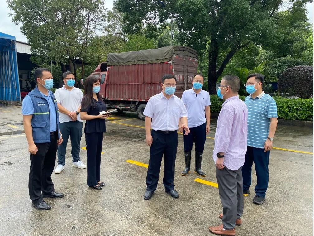 县委副书记、县长江红平率队到迳头镇，督导检查汛期防汛、地质灾害隐患点整治和企业安全生产等工作