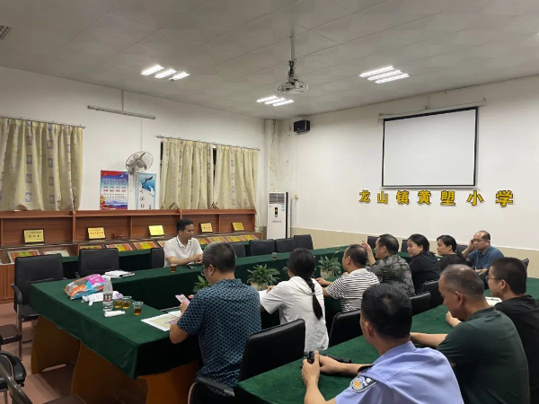 佛冈：把防汛救灾作为当前头等大事，全力保障人民群众生命财产安全