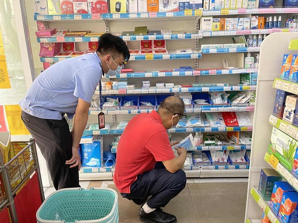 县市监局加强执法监管，确保物价稳定2.jpg