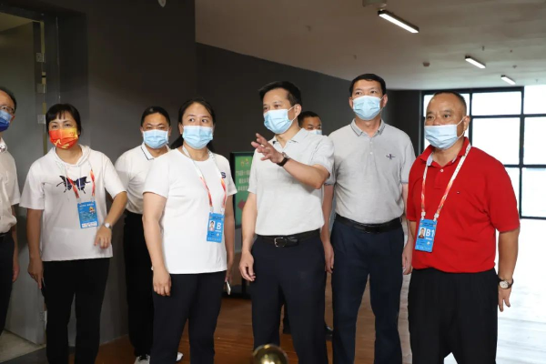 县委书记潘国标到佛冈县体育中心体育馆调研赛事组织和服务保障等工作情况