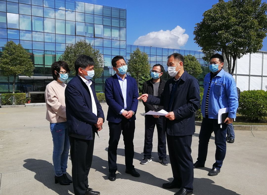县委书记董和平到迳头镇调研企业疫情防控和复工复产情况