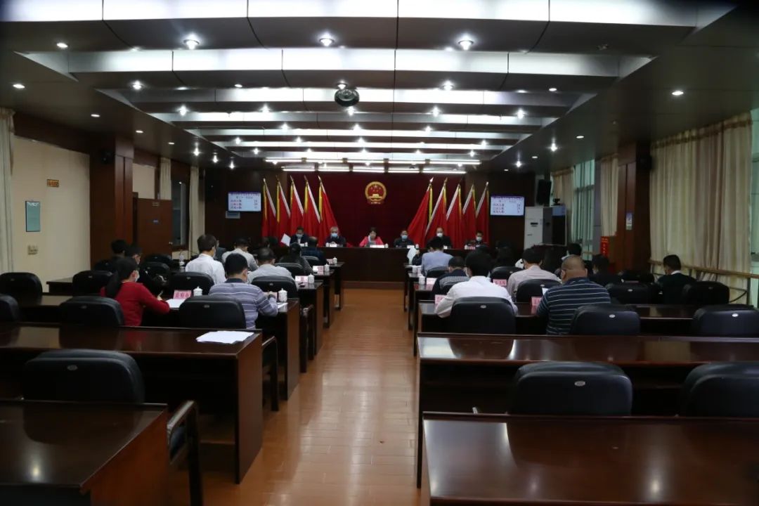 佛冈县第十五届人大常委会举行第三十一次会议