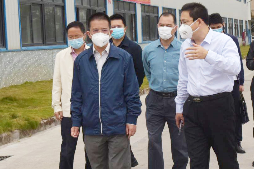 蔡旭东到汤塘企业检查疫情防控及复工复产工作