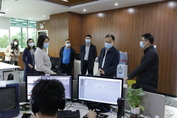 县委书记董和平到县融媒体中心调研指导融媒体中心建设工作