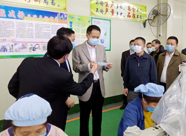 清远市副市长李丰率队到佛冈检查指导企业疫情防控和复工复产工作