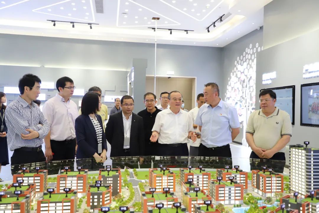 省政协副主席袁宝成率调研组到佛冈调研