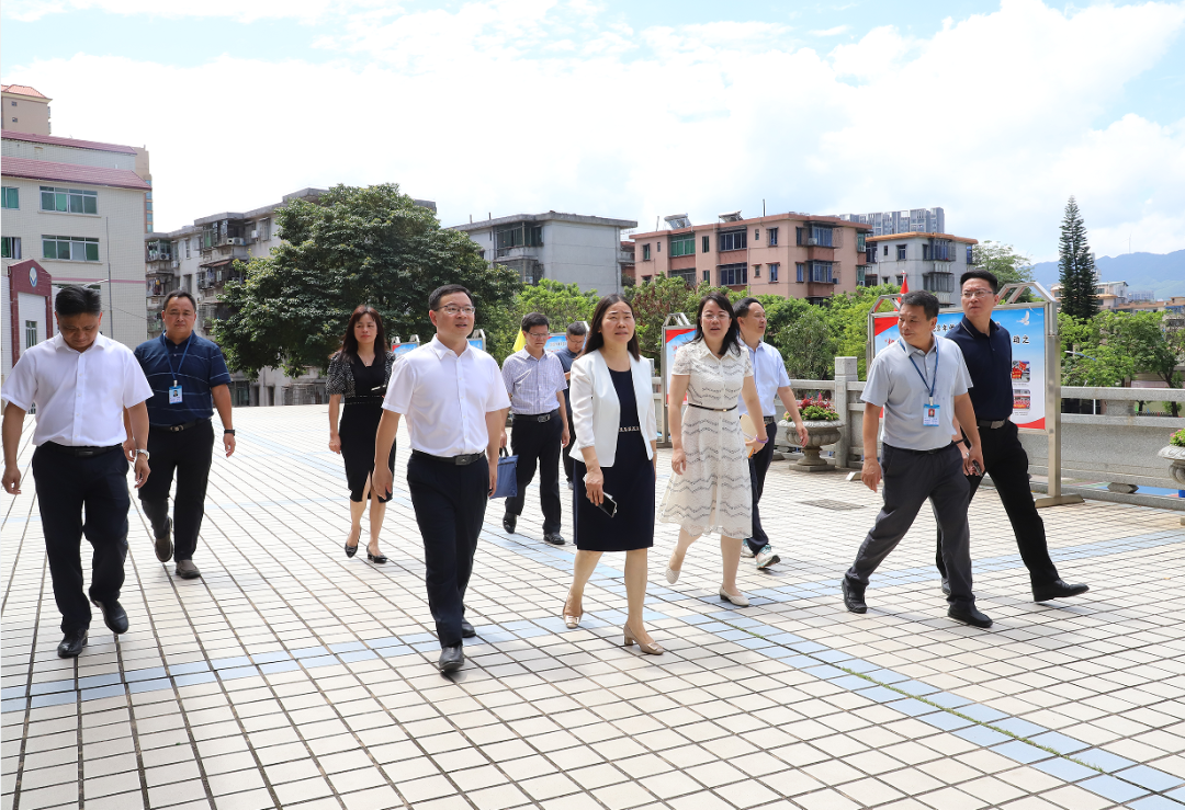 副市长杨焕率队到佛冈督导调研