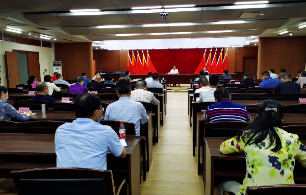 佛冈召开统筹疫情防控和经济社会发展工作部署会