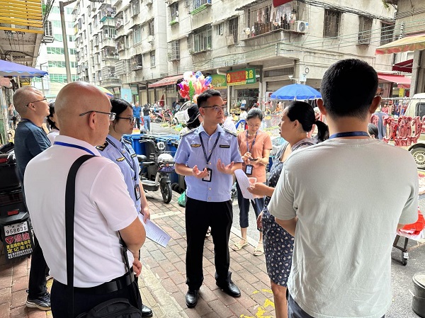 县市场监管局联合县农业农村局开展农贸市场肉类及计量监督专项检查行动1.jpg