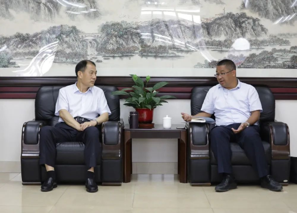 董和平：佛冈将举全县之力，集全县之智，扎实推进脱贫攻坚工作