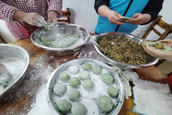 包艾糍现场.jpg