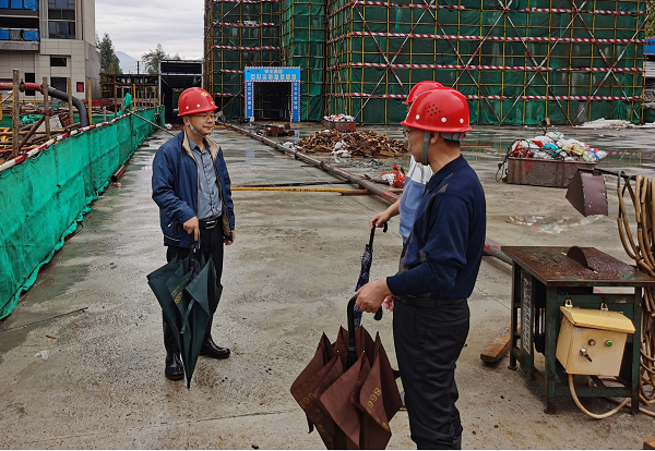 县住建局开展两会期间建筑工地安全生产检查